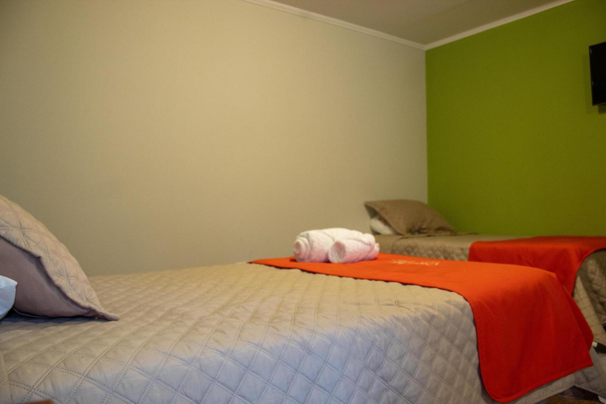 Hostal Casa Alegre ヴァルパライソ エクステリア 写真